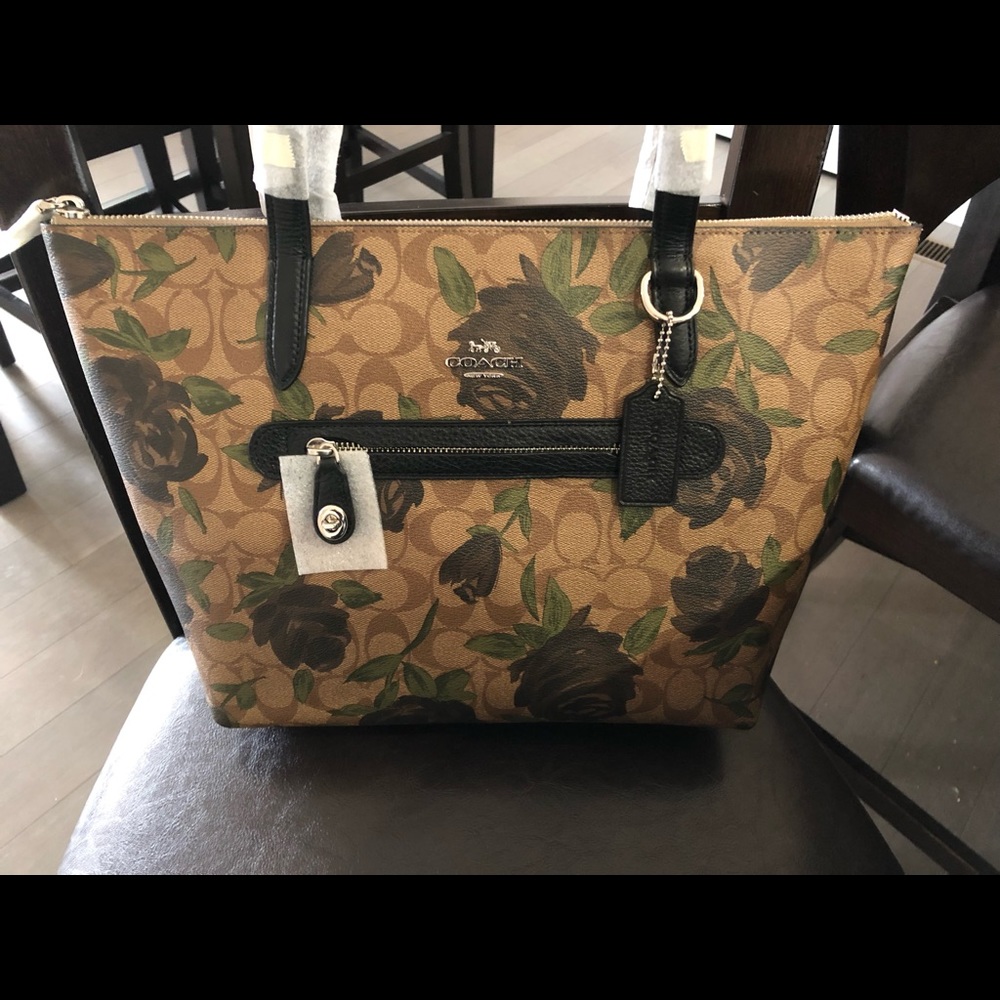 NWT Coach Purse